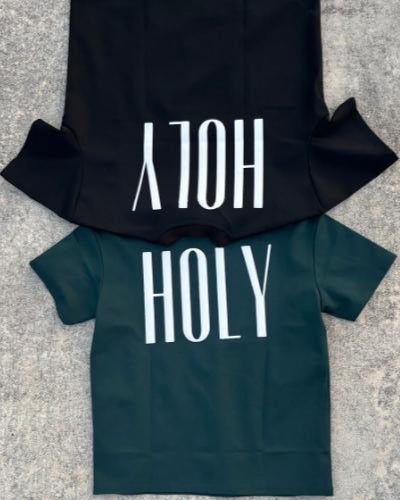 Holy T-shirt